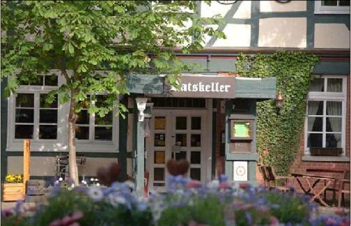 Hotel Ratskeller Gehrden Exterior foto